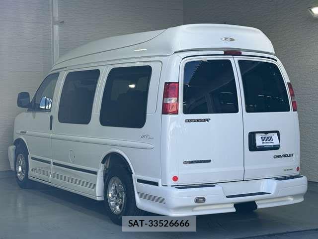 Chevrolet EXPRESS 2003-01 4588772-2