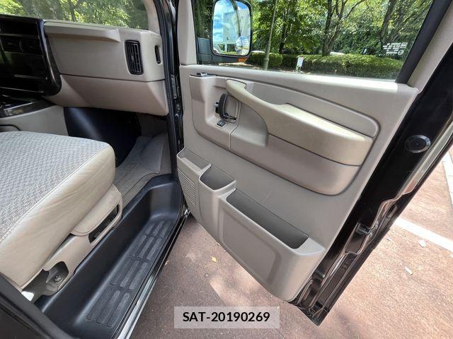 Chevrolet EXPRESS 2003-08 7020183-21