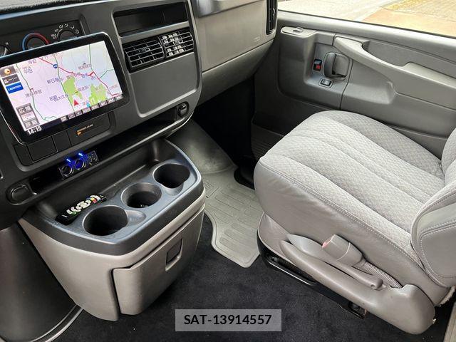 Chevrolet EXPRESS 2009-10 7020181-22