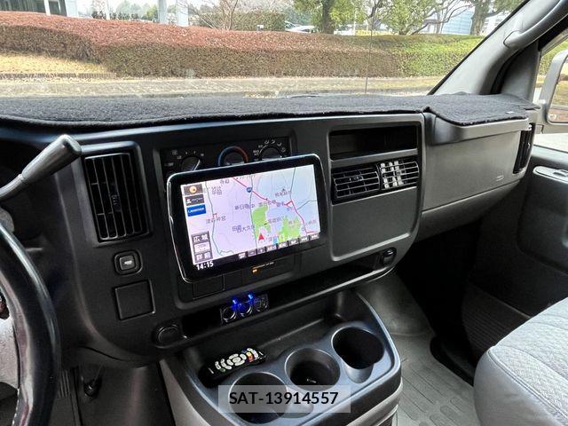 Chevrolet EXPRESS 2009-10 7020181-26