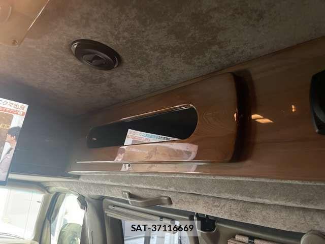 Chevrolet EXPRESS 2003-04 7453412-9