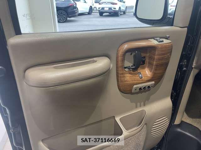 Chevrolet EXPRESS 2003-04 7453412-11