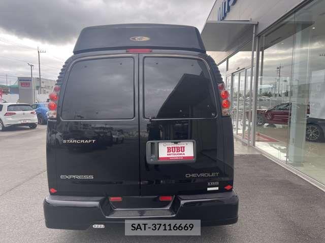 Chevrolet EXPRESS 2003-04 7453412-17