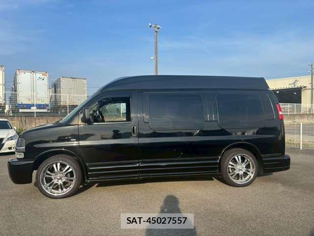 Chevrolet EXPRESS 2016-02 8098457-3