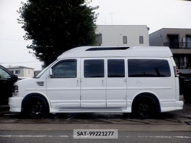 Chevrolet EXPRESS 2011-05 8313639-1