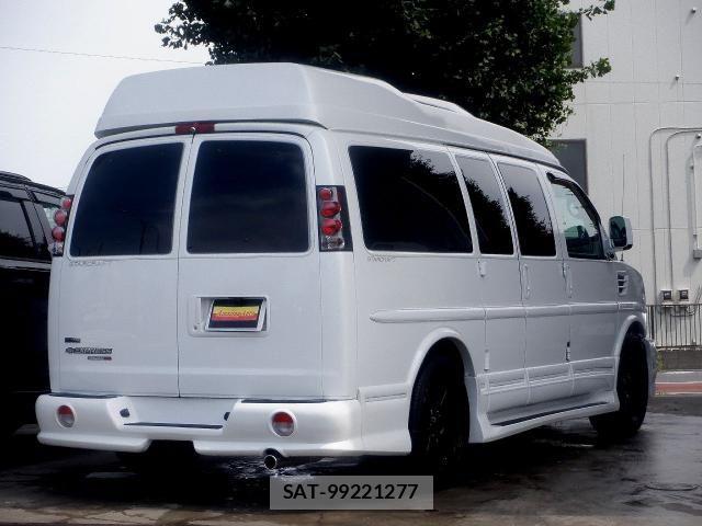 Chevrolet EXPRESS 2011-05 8313639-4
