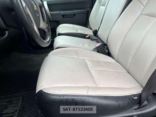 Chevrolet SILVERADO 2016-01 1361737-10