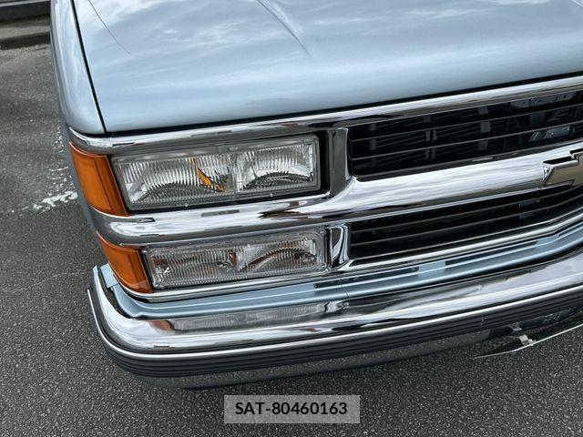 Chevrolet SUBURBAN 2001-07 1280903-19