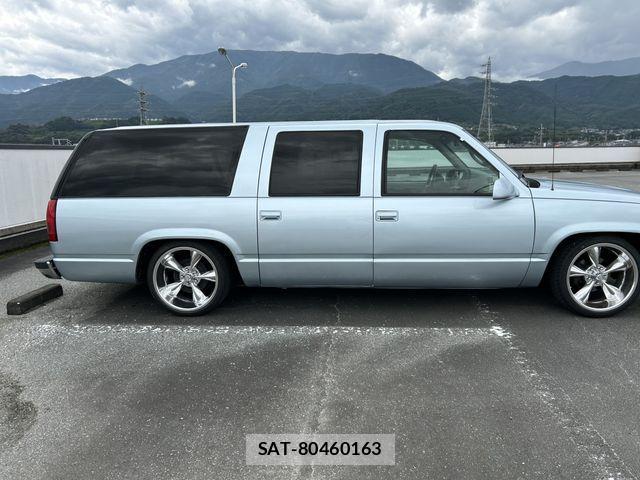 Chevrolet SUBURBAN 2001-07 1280903-4