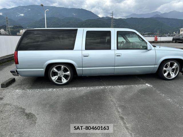 Chevrolet SUBURBAN 2001-07 1280903-5