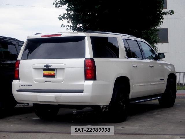 Chevrolet SUBURBAN 2014-08 8034793-4