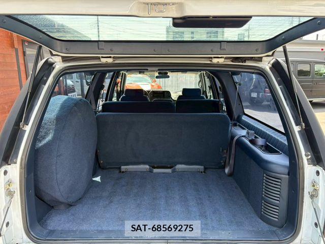 Chevrolet SUBURBAN 1996-07 8883403-19