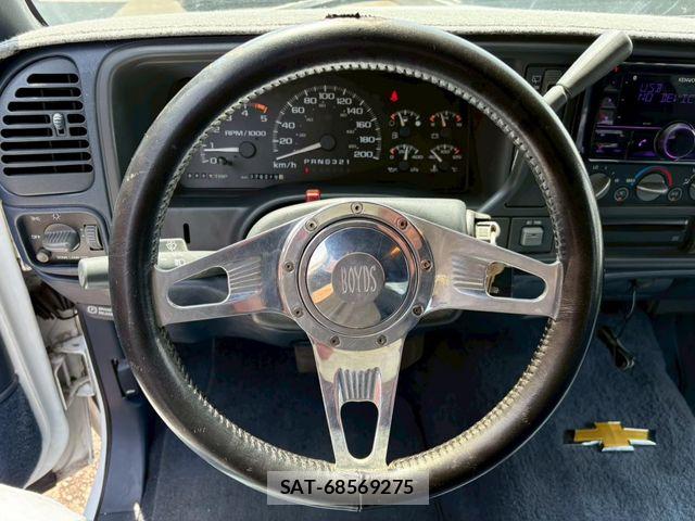 Chevrolet SUBURBAN 1996-07 8883403-21