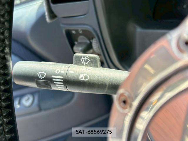 Chevrolet SUBURBAN 1996-07 8883403-22