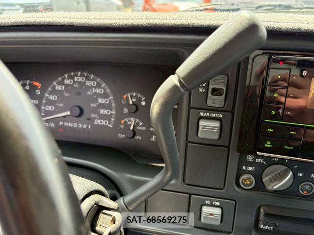 Chevrolet SUBURBAN 1996-07 8883403-23