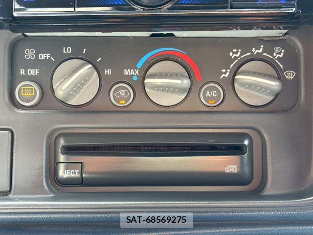 Chevrolet SUBURBAN 1996-07 8883403-26