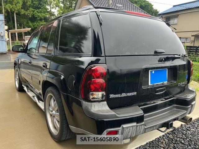 Chevrolet TRAILBLAZER 2004-04 7615459-8