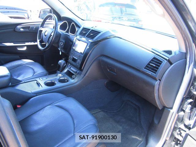 Chevrolet TRAVERSE 2011-07 6751040-12
