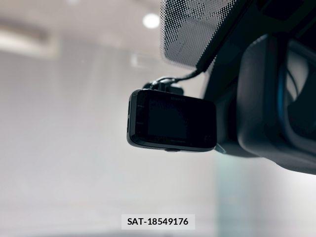 Chrysler 300 2013-06 6212531-29