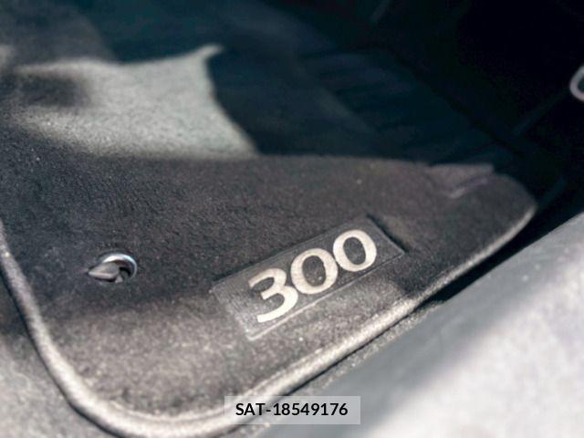 Chrysler 300 2013-06 6212531-7