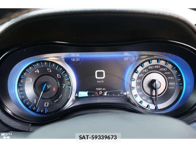 Chrysler 300 2016-05 7721874-24