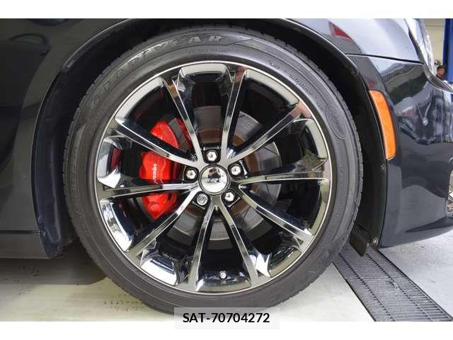 Chrysler 300 2015-11 8034817-9