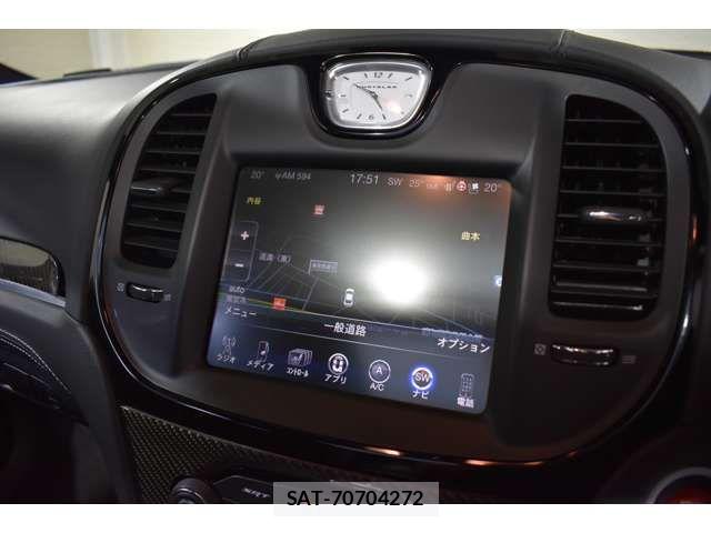 Chrysler 300 2015-11 8034817-12