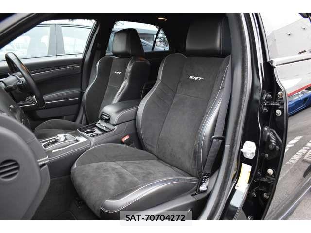 Chrysler 300 2015-11 8034817-15