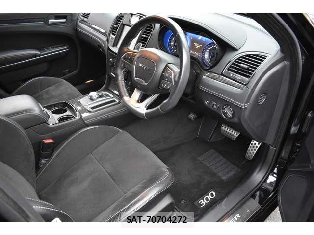 Chrysler 300 2015-11 8034817-3