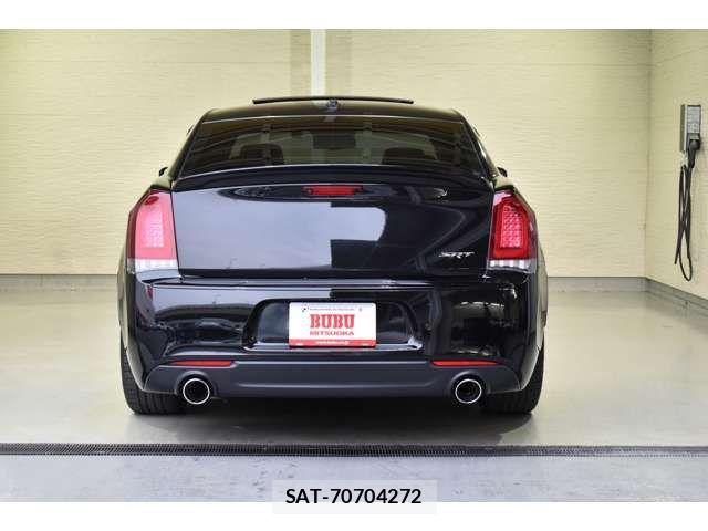 Chrysler 300 2015-11 8034817-7