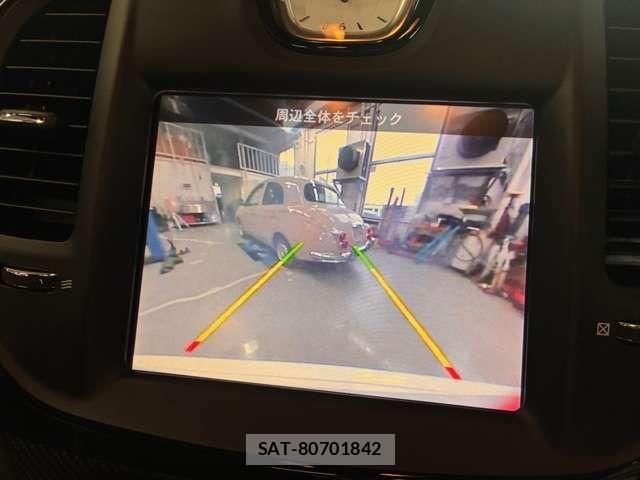 Chrysler 300 2016-11 8034816-13