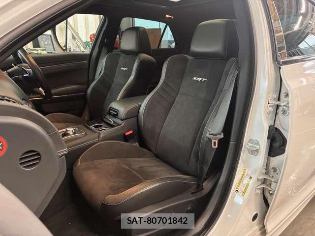 Chrysler 300 2016-11 8034816-18