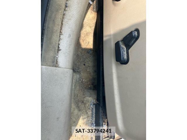 Chrysler 300 2013-10 8098481-19
