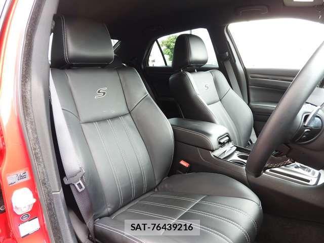Chrysler 300 2016-01 8206832-12