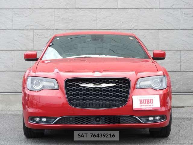 Chrysler 300 2016-01 8206832-1