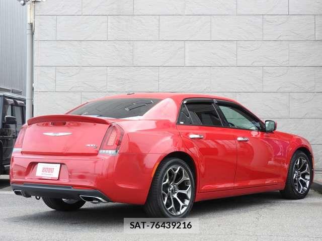 Chrysler 300 2016-01 8206832-2