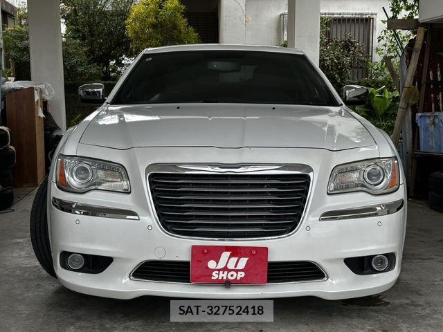 Chrysler 300 2013-07 8335219-1
