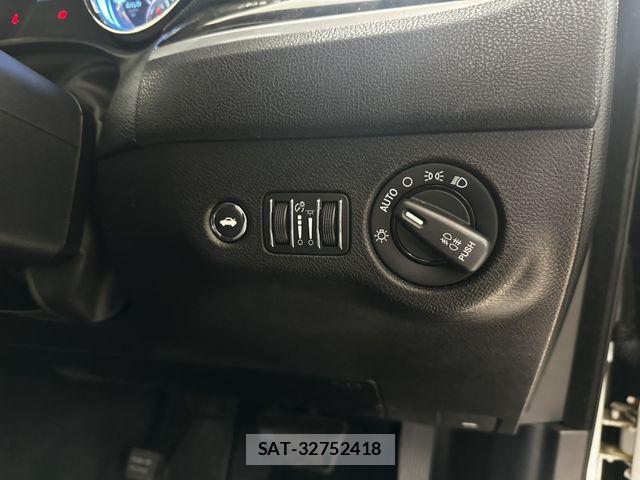 Chrysler 300 2013-07 8335219-7