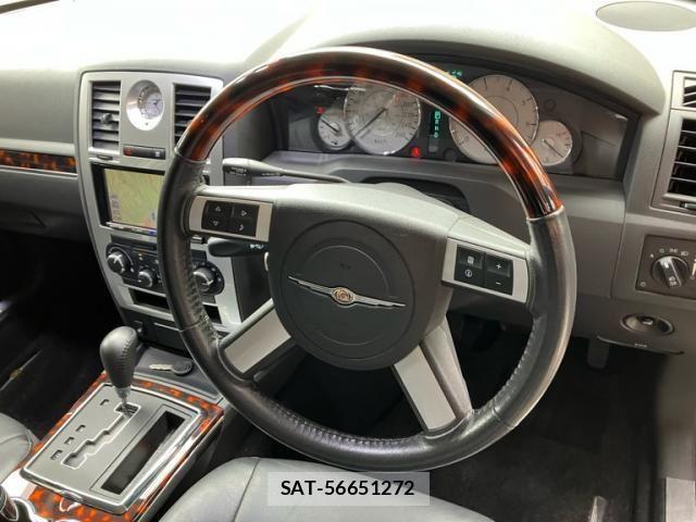 Chrysler 300C 2009-03 7250146-22