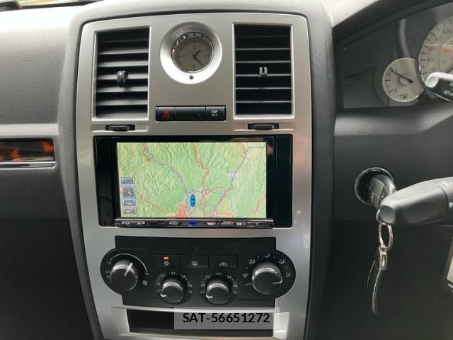 Chrysler 300C 2009-03 7250146-27
