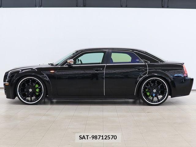 Chrysler 300C 2006-09 7721877-17