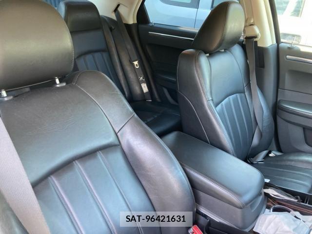 Chrysler 300C 2009-05 8034818-11