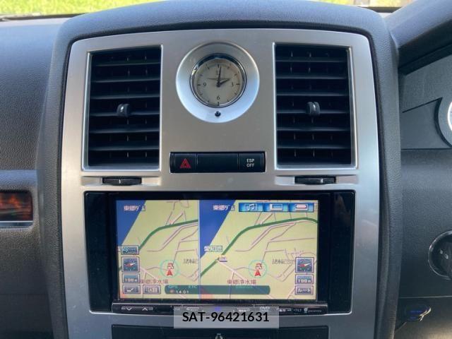 Chrysler 300C 2009-05 8034818-15