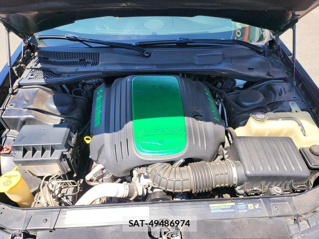 Chrysler 300C 2012-12 1084559-18