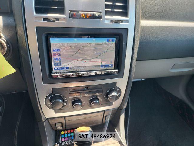 Chrysler 300C 2012-12 1084559-19