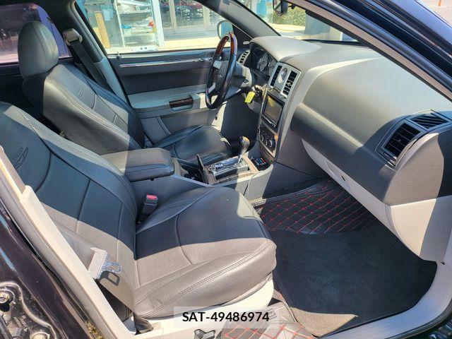 Chrysler 300C 2012-12 1084559-6