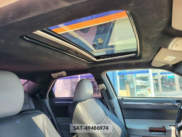 Chrysler 300C 2012-12 1084559-8
