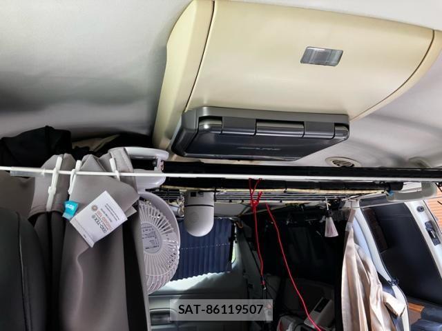 Chrysler GRAND VOYAGER 2008-06 8848464-19