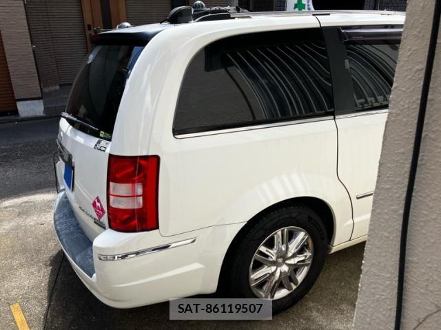 Chrysler GRAND VOYAGER 2008-06 8848464-2