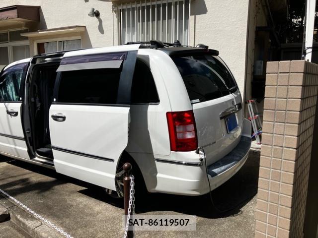 Chrysler GRAND VOYAGER 2008-06 8848464-3